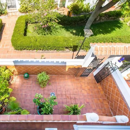 Villa Rest In Nerja - Espana *